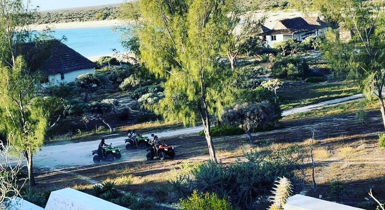 Salary Bay Hotell Tsifota Eksteriør bilde
